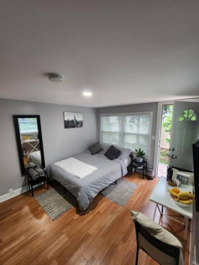 Cozy studio in a lovely area